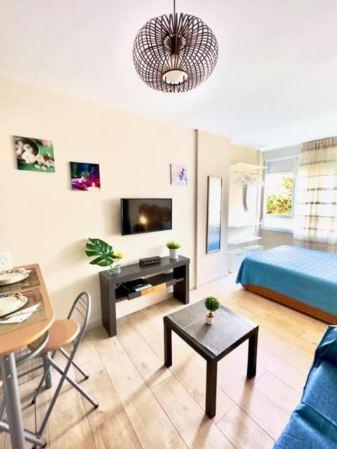 Apartamento Marysol ベナルマデナ エクステリア 写真