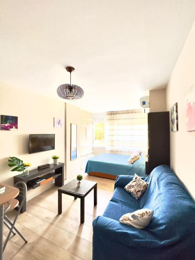 Apartamento Marysol ベナルマデナ エクステリア 写真